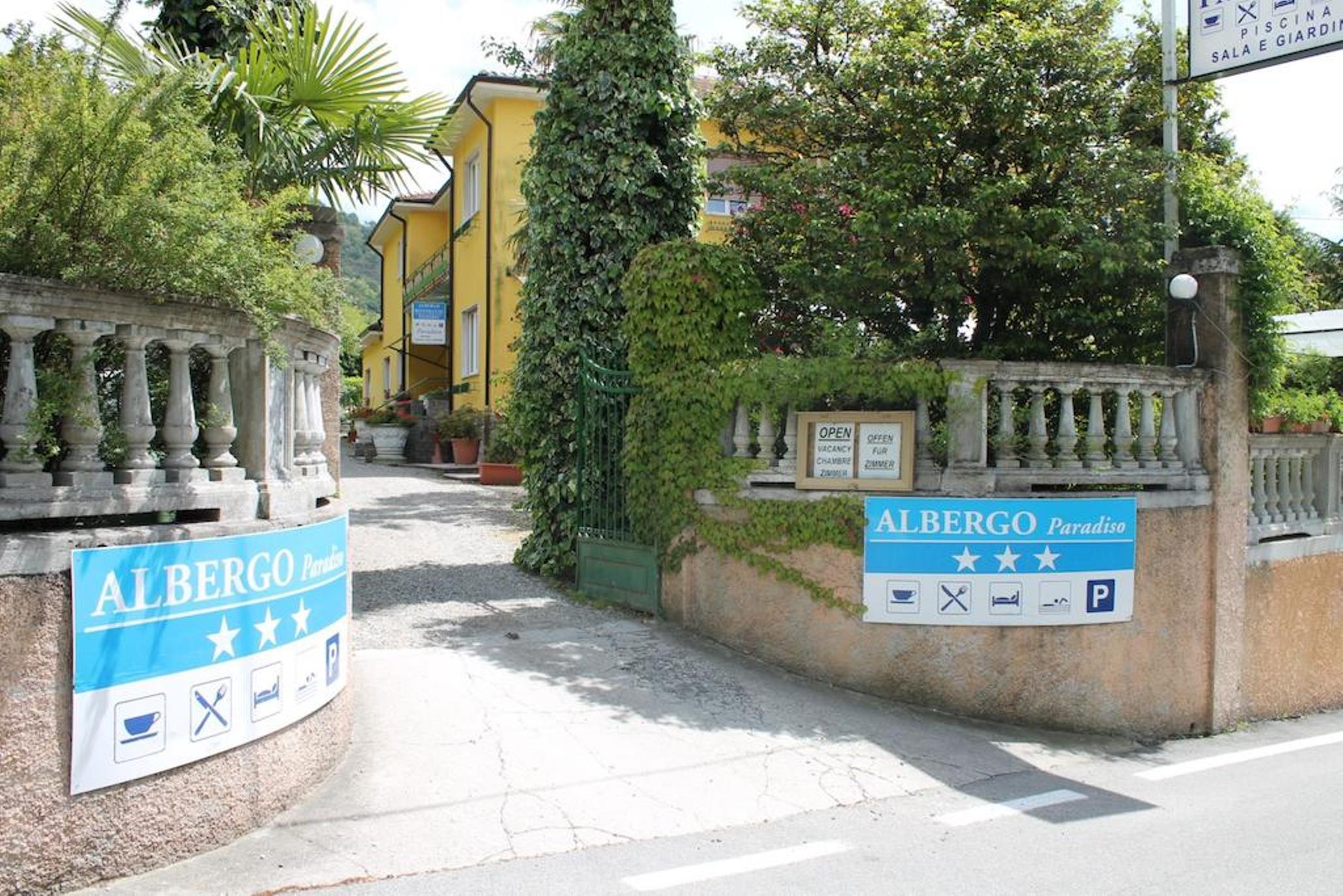 Albergo Paradiso Maccagno Exterior photo
